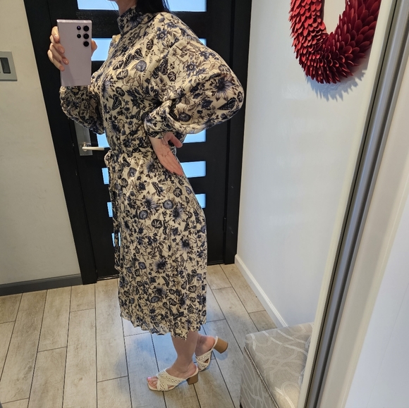 Zara Midi dress Mock Neck Long Sleeve butterfly floral print L M blue white new - Picture 2 of 8